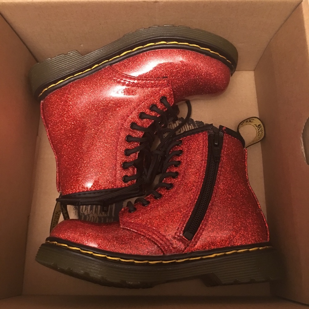Red glitter toddler Dr. Martens - Size 8